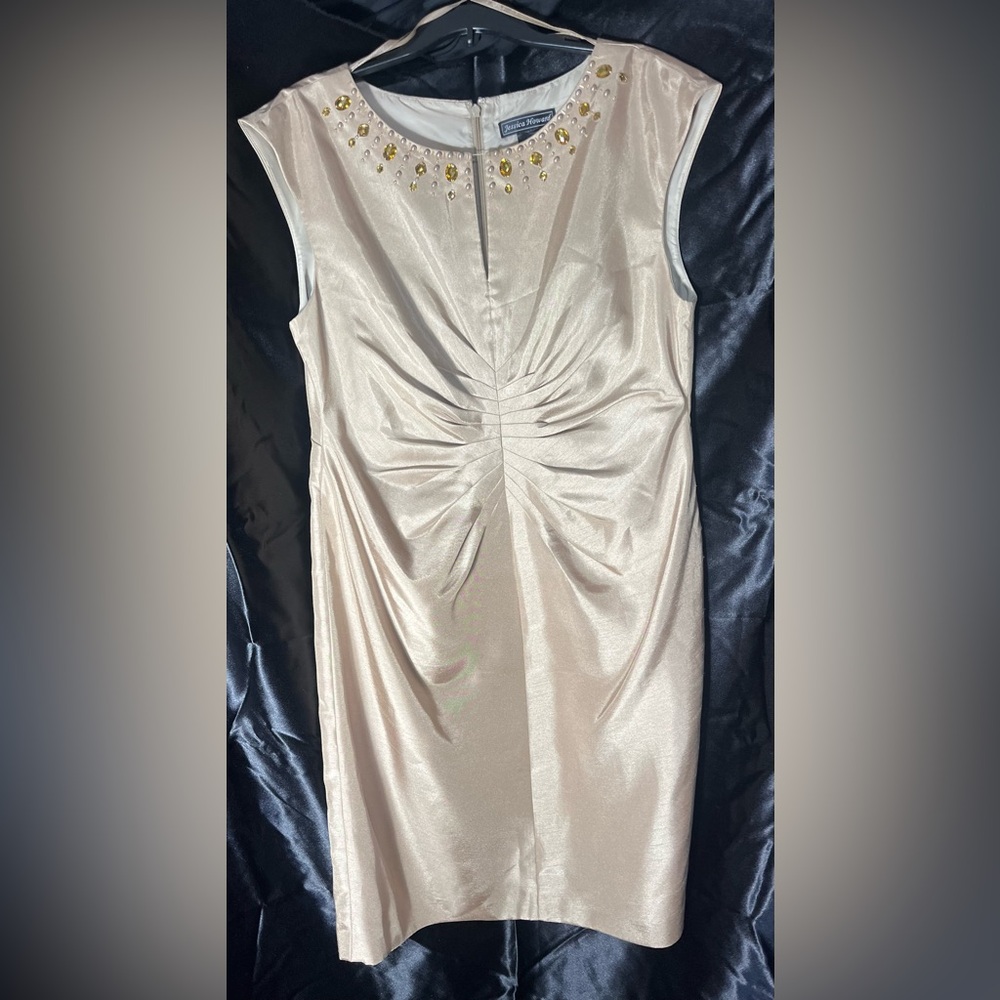 Jessica Howard Wo Sz 16 Champagne Rhinestone Embellished Midi Dress
